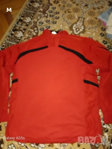 Спортно горнище, снимка 2 - Детски анцузи и суичери - 49861538