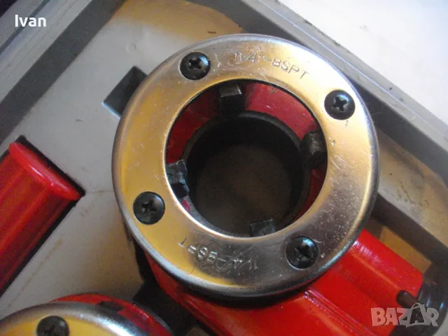 НОВ КОМПЛЕКТ РЕЗБОНАРЕЗЕН 1/4-1 1/4 ЦОЛ ВИНТОРЕЗ ПАФТА ПЛАШКА РЕЗБИ ТРЪБИ 6ГЛАВИ ДЕСНИ СТАНДАРТ BSPT, снимка 12 - Други инструменти - 48048670