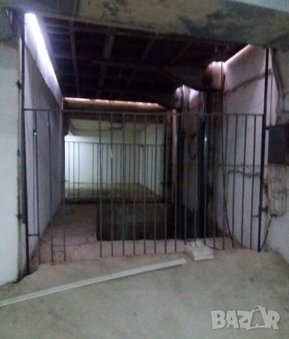 продава се подземен паркинг, снимка 8 - Гаражи и паркоместа - 44323310