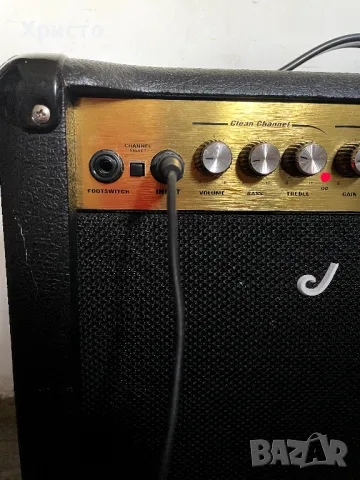 Кубе  Marshall  MG30dfx, снимка 2 - Китари - 49647824