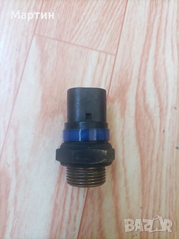 Датчик за нивото на охладителната течност за Рено Сценик - бензин, 1600 кубика - 90 к.с., снимка 1