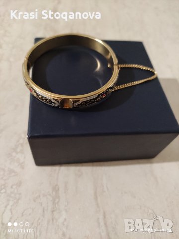 Дамска Гривна в Златист Цвят с Дизайн , снимка 18 - Гривни - 38976194