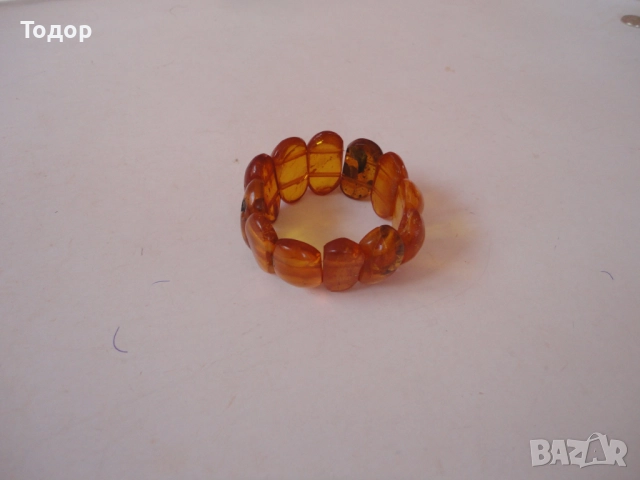 Гривна от натурален балтийски кехлибар 4, снимка 3 - Гривни - 52849705