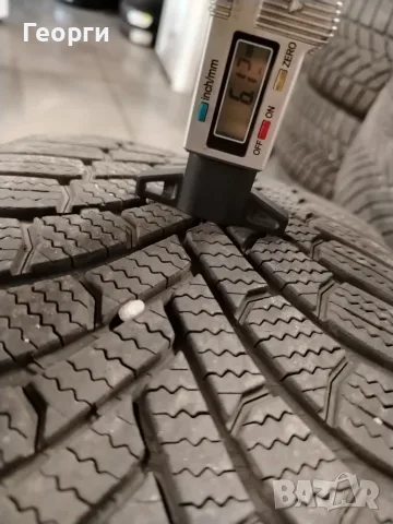 2бр.зимни гуми 235/45/18 Bridgestone, снимка 2 - Гуми и джанти - 56342555