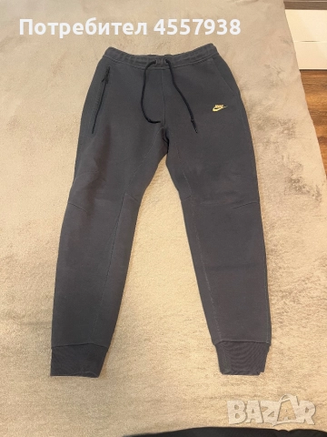 Анцуг Nike Tech