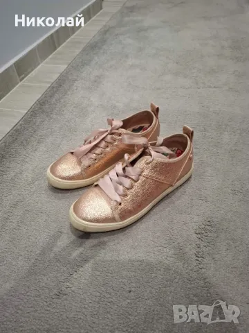 Спорно-елегантни дамски маратонки , снимка 1