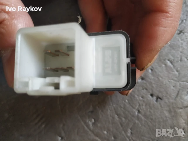 Бутони стъкла за Ford Maverick 2.0 , 2003, снимка 5 - Части - 51141221