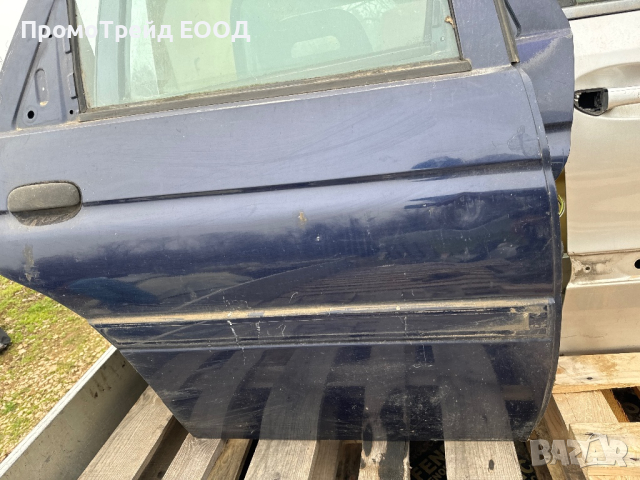 Задна дясна синя врата Форд Ескорт 7 комби Ford Escort VII, снимка 2 - Части - 44615596