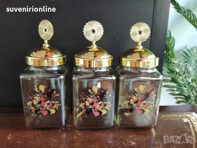 Тройка декоративни буркани 