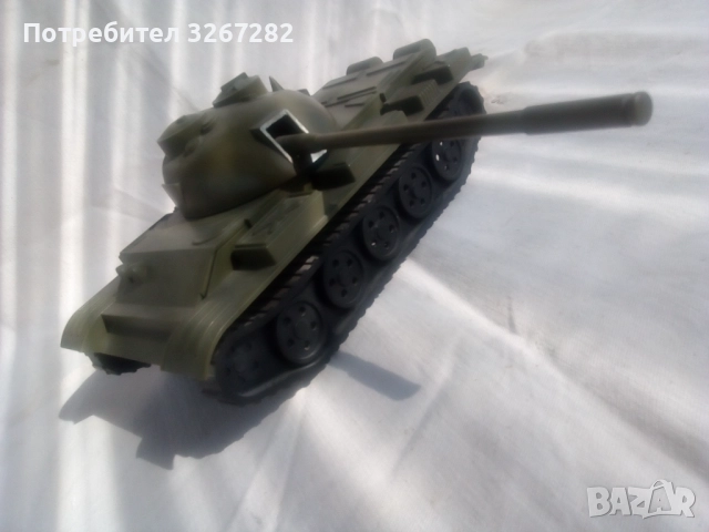 Танк,Съветски,Играчка,Макет,Модел Т-55, снимка 14 - Антикварни и старинни предмети - 52101950