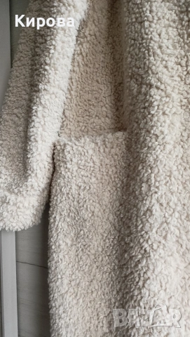 Дамско мъхесто палто, снимка 2 - Якета - 53192783