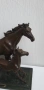 Винтидж скулптура на кон и жребче, снимка 2