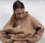 Уникално 100 % оригинал марково бежово худи качулка Nike nike Найк , снимка 1