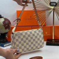 Дамски чанти Louis Vuitton, снимка 7 - Чанти - 39499232