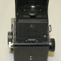 Средноформатен (6x6cm) фотоапарат Seagull 4BI, снимка 5 - Фотоапарати - 40670411