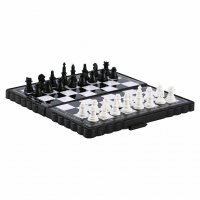 Малък магнитен шах - Нов, снимка 5 - Шах и табла - 31428531