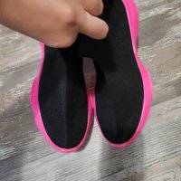 Обувки , снимка 2 - Дамски ежедневни обувки - 42718775