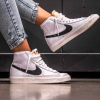 оригинални кецове .маратонки Nike  Blazer Mid ’77  номер 41, снимка 1 - Кецове - 42853385