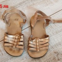 Различни обувки за момиче 28 номер, снимка 3 - Детски сандали и чехли - 40682876