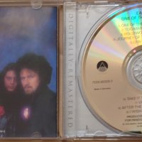 Компакт дискове CD Eagles – One Of These Nights, снимка 3 - CD дискове - 37088680