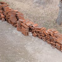 Български керемиди много здрави от стария материал използвани , снимка 3 - Строителни материали - 39811317