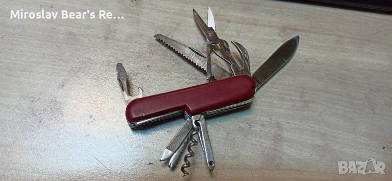 Туристически универсален Швейцарски нож 12 инструмента , снимка 1