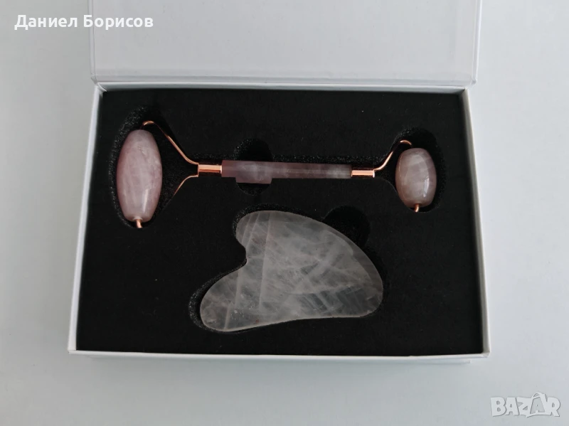 Козметичен комплект за масаж на лице (ролер и гуа ша) с кварц, снимка 1