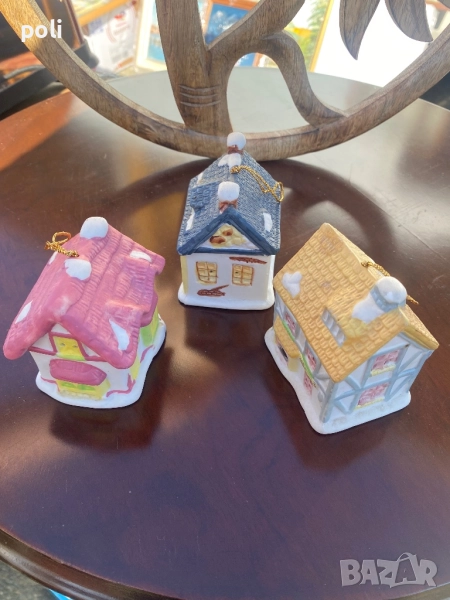 порцеланова камбанка къщичка, снимка 1