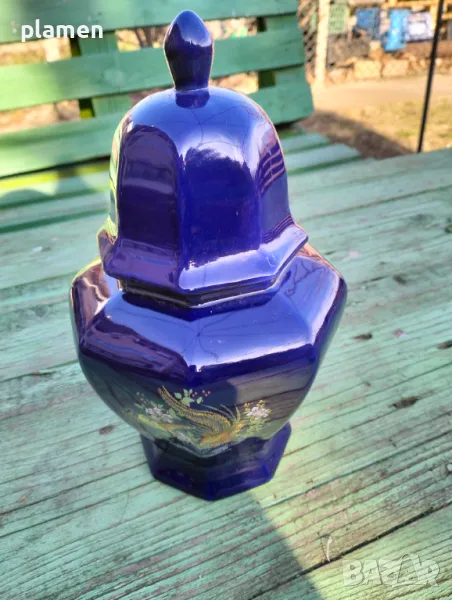 Порцеланова бонбониера, снимка 1