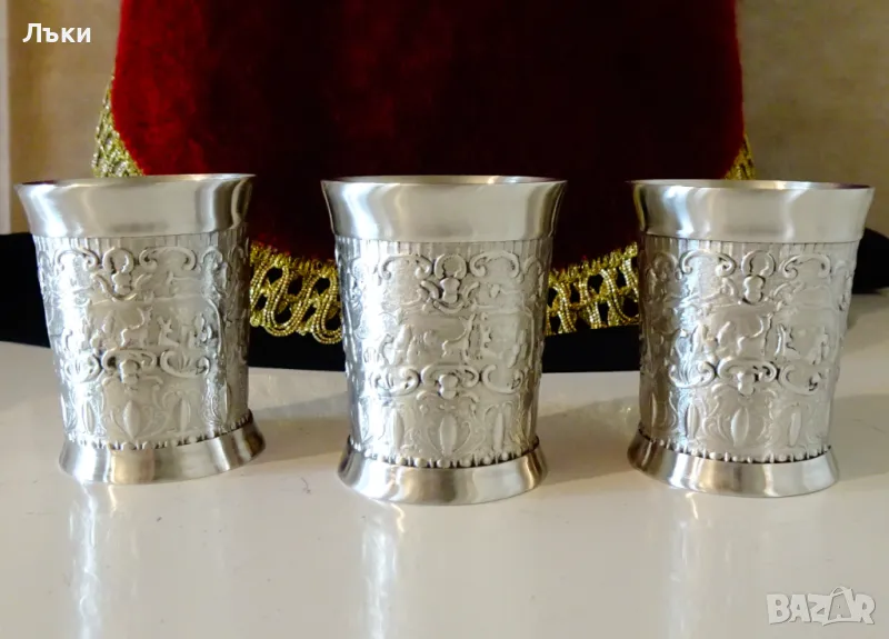 Чаши от калай с ловна сцена,Дионис,ренесанс. , снимка 1