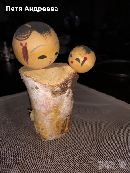 Японска дървена статуетка майка с дете, снимка 1