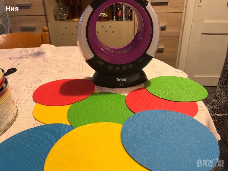 Twister, снимка 1