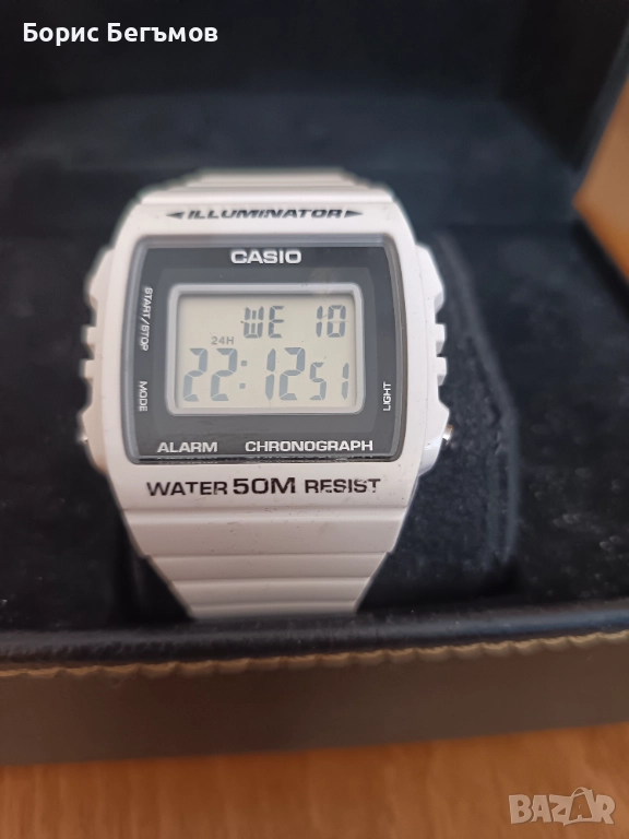 Часовник Касио/Casio W-215H, снимка 1
