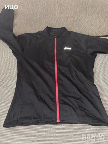 Дамска ветровка Asics, снимка 1