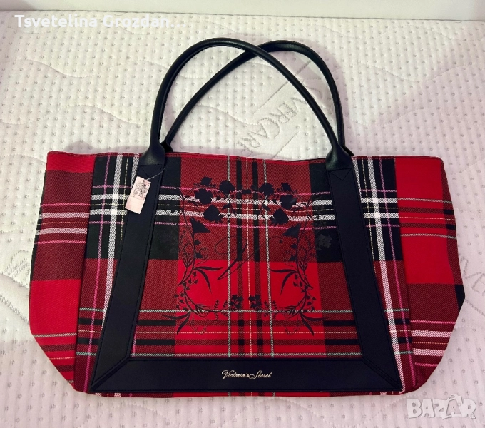 Дамска чанта Victoria's Secret, чисто нова с етикет, снимка 1