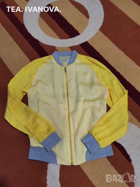 Дамска връхна дреха Stradivarius, снимка 1