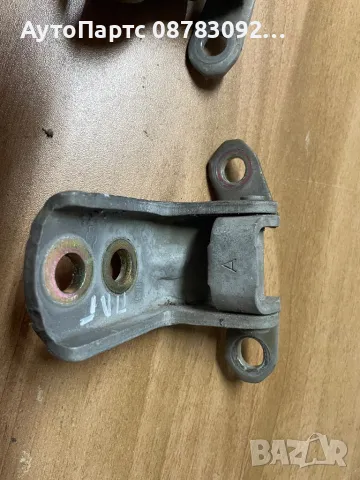   Панта на врата за Nissan Micra III Hatchback 2+1 вр (01.2003 - 06.2010)  хечбек, снимка 2 - Части - 49108010