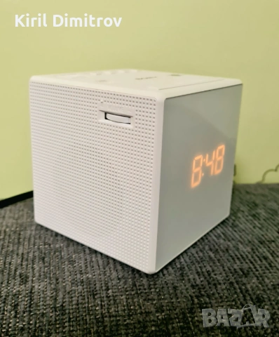 радио будилник Sony ICF-C1, снимка 2 - Радиокасетофони, транзистори - 53228733