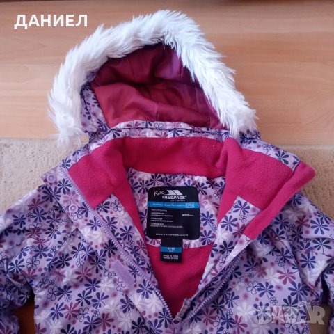 Оригинално детско яке TRESPASS раэмер 5-6 години, снимка 3 - Детски якета и елеци - 35221689