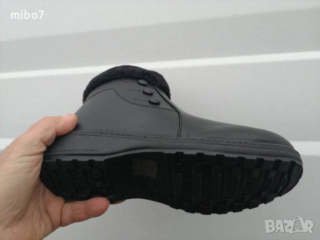 Дамски зимни боти с пух и дебел топъл хастар., снимка 5 - Дамски боти - 39377528