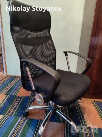 Офис стол JYSK, подходящ за бюро, снимка 3 - Столове - 48427385