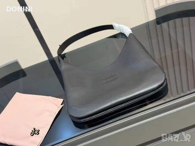 Miu Miu Belair Дамска чанта, кожа, снимка 3 - Чанти - 55975172