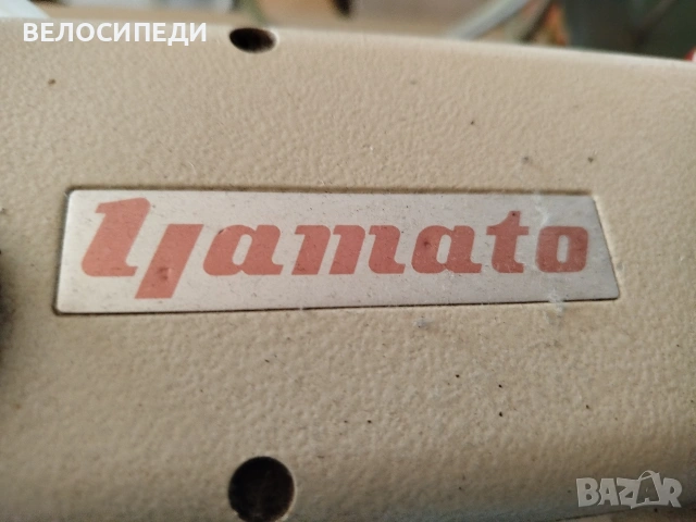 Индустриална подгъвачка Yamato VC2700 с интерлок покривен шев , снимка 3 - Шевни машини - 53202898