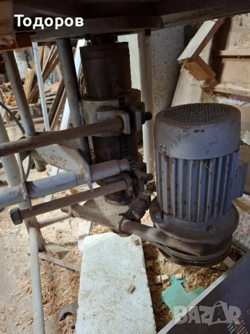 дърводелска фреза, снимка 2 - Други машини и части - 51937978