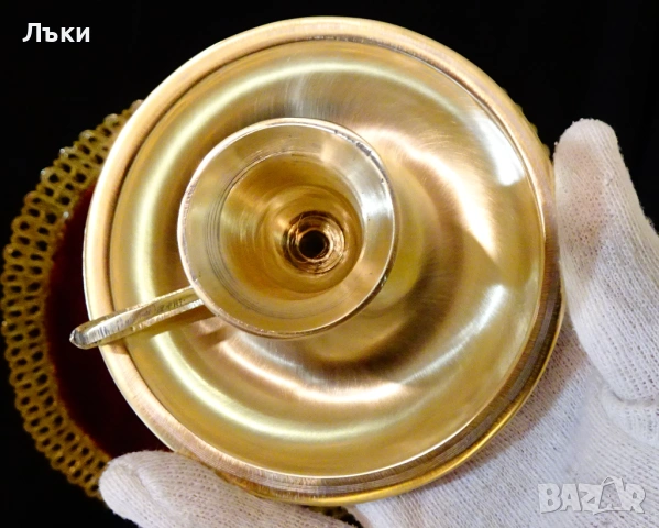 Бронзов свещник с дръжка 5.5 см. , снимка 4 - Антикварни и старинни предмети - 54092965