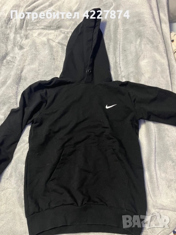 Две худита на NIKE, снимка 2 - Спортни екипи - 52998893