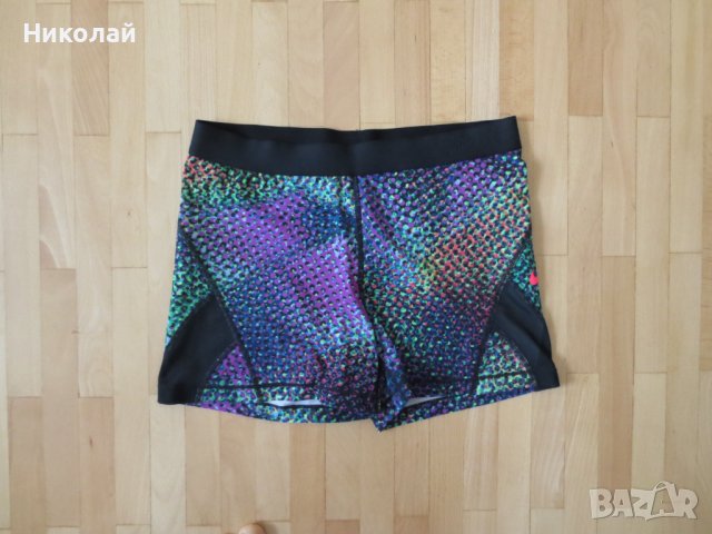Nike Pro Hypercool Kaleidoscope 3 Inch Shorts, снимка 4 - Къси панталони и бермуди - 37212273