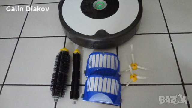 Резервен комплект за домашен робот iRobot Roomba серия 600 , снимка 2 - Прахосмукачки - 30596371