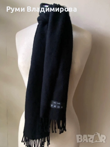 Мъжки, черен шал от 100 % вълна, снимка 5 - Шалове - 53209447