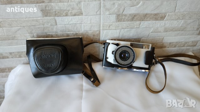 Стар механичен фотоапарат Зоркий 10 - СССР, снимка 8 - Антикварни и старинни предмети - 35675234
